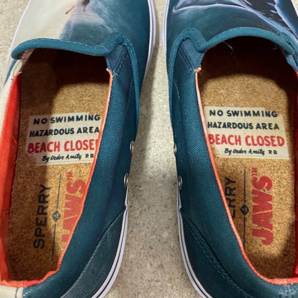 Sperry X Jaws 40th Anniversary Shark Attack Slip On Mens size 9 - Picture 5 of 9